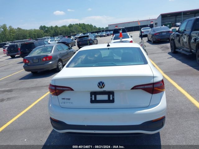 3VWBM7BU6PM039847 Volkswagen Jetta 1.5t Sport