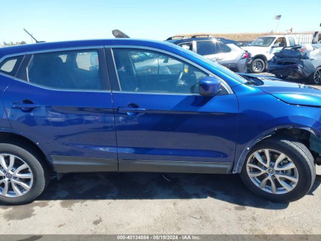 JN1BJ1AV9MW301703 Nissan Rogue Sport S Fwd Xtronic Cvt