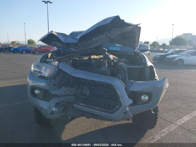 3TMCZ5AN0KM189632 Toyota Tacoma Trd Off Road