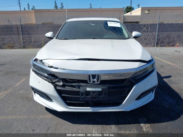 1HGCV1F95JA029744 Honda Accord Touring