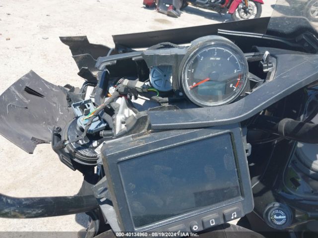 2021 INDIAN MOTORCYCLE CO. CHALLENGER 56KLCDRR6M3401676 Photo 6