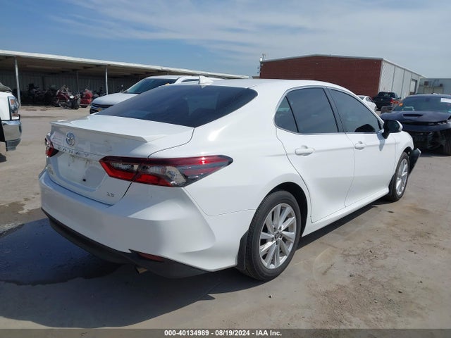 Toyota CAMRY LE 2024 4T1C11AKXRU890248 Image 4