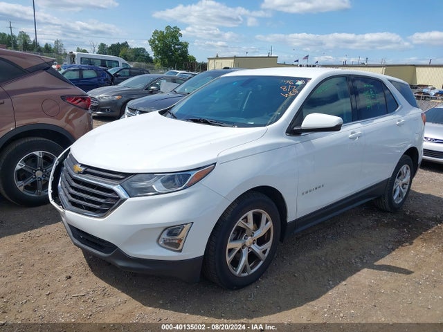 Chevrolet EQUINOX LT 2018 2GNAXKEX0J6146707 Image 2