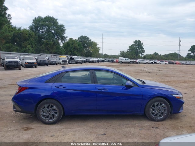 Продажа на аукционе авто 2024 Hyundai Elantra Sel, vin: KMHLM4DG2RU650269, номер лота: 40135066