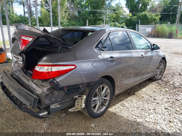 Toyota CAMRY SE 2015 4T1BF1FK9FU952871 Image 4