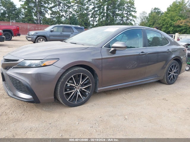 4T1G11AK5NU695699 Toyota CAMRY SE