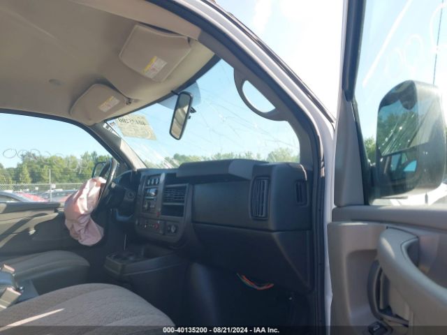 1GCWGFCF2F1152700 Chevrolet Express 2500 Work Van