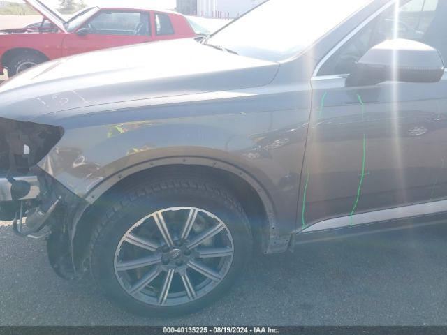 WA1LHAF7XHD046143 Audi Q7 2.0t Premium