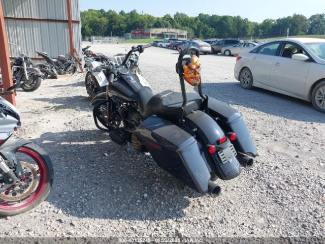 2019 HARLEY-DAVIDSON FLHRXS 1HD1KVP12KB672934 Photo 2