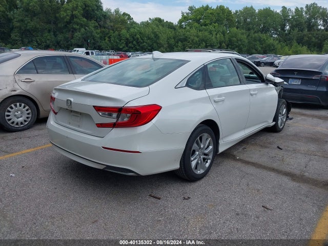 Honda ACCORD LX 2018 1HGCV1F10JA078070 Image 4