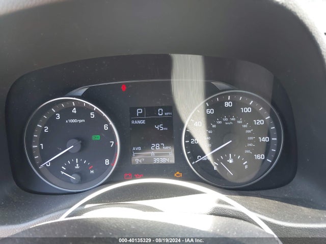 Hyundai ELANTRA SE 2018 5NPD74LF3JH371839 Image 7