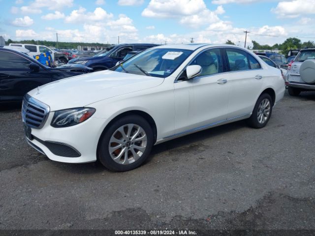 WDDZF4KB8KA593511 Mercedes-Benz E 300 4matic