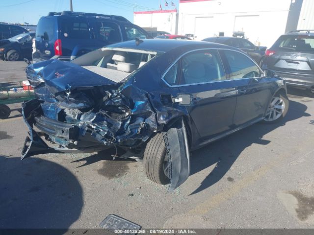 1VWBA7A36JC020063 Volkswagen Passat 2.0t Se