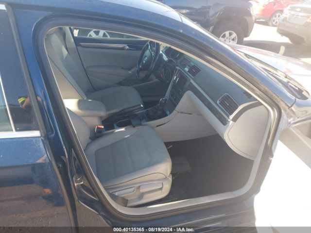 1VWBA7A36JC020063 Volkswagen Passat 2.0t Se