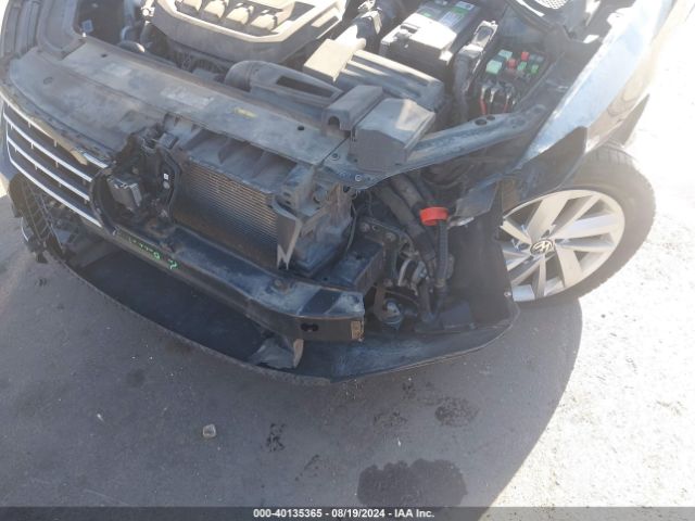 1VWBA7A36JC020063 Volkswagen Passat 2.0t Se