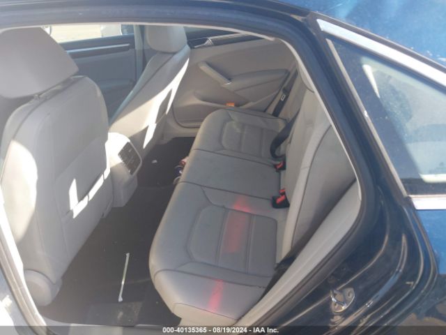 1VWBA7A36JC020063 Volkswagen Passat 2.0t Se
