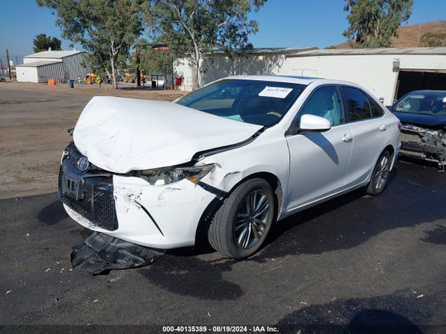 Toyota CAMRY SE 2015 4T1BF1FK3FU063127 Image 2