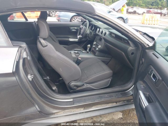 1FATP8EM0H5301617 Ford Mustang V6