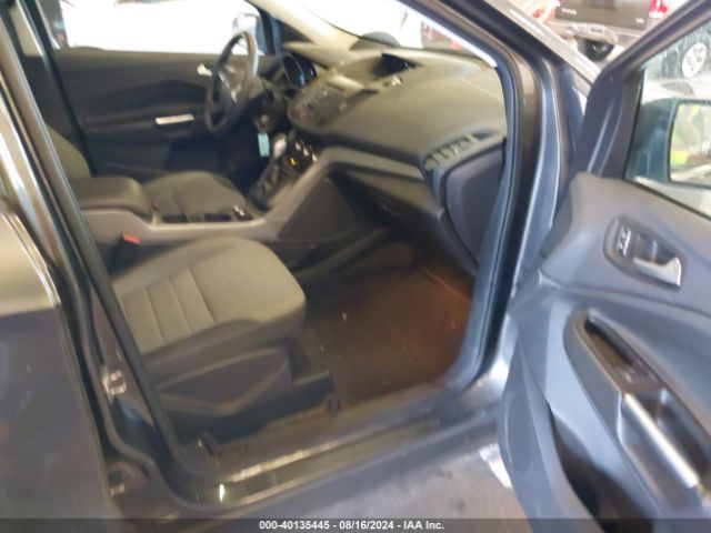1FMCU9G94GUA32099 Ford ESCAPE SE