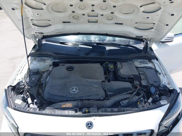 Mercedes-Benz GLA 250 2018 WDCTG4EB0JJ477835 Image 10