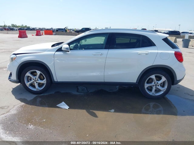 Mercedes-Benz GLA 250 2018 WDCTG4EB0JJ477835 Image 14