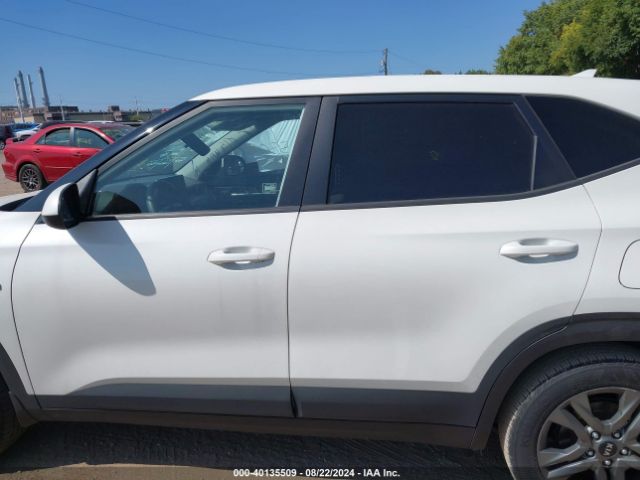 KNDEPCAA1M7116251 KIA Seltos Lx