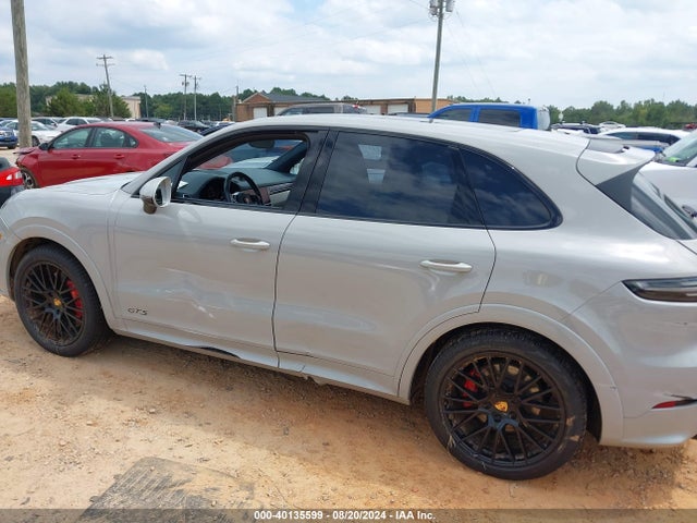 Porsche Cayenne Gts 2021 WP1AG2AY2MDA35121 Image 14