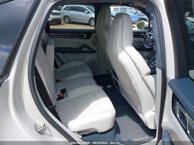 2021 PORSCHE CAYENNE WP1AG2AY2MDA35121 Photo 7