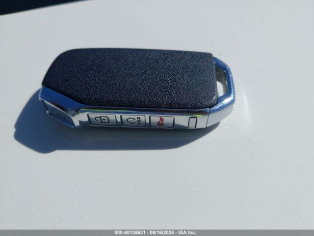KNDCR3LE7P5035160 KIA Niro Ex Touring