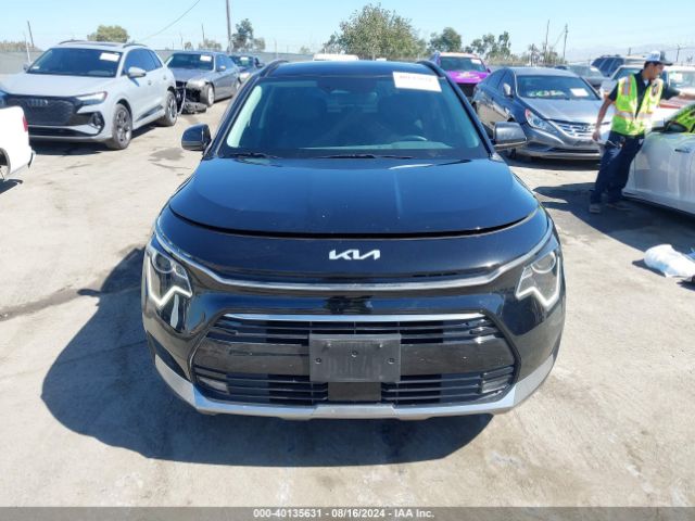 KNDCR3LE7P5035160 KIA Niro Ex Touring