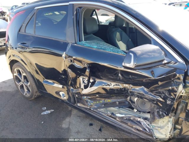 KNDCR3LE7P5035160 KIA Niro Ex Touring