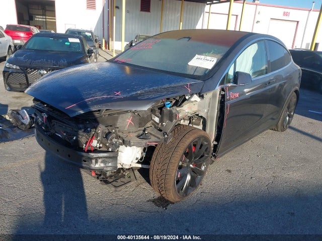 2017 TESLA MODEL X 5YJXCBE46HF052808 Photo 1