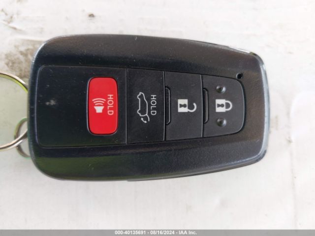 5TDBBRCH2PS564202 Toyota Highlander Hybrid Le