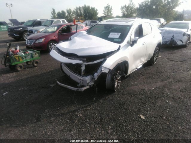 2T2GKCEZ4SC031712 Lexus Nx 350h Premium