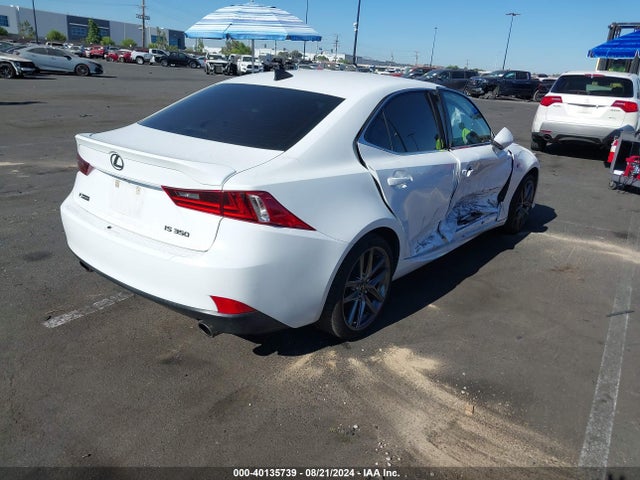 Lexus IS 350 2015 JTHBE1D22F5022636 Image 4