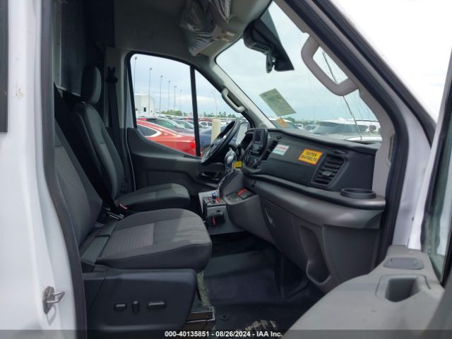 1FDBR1CG6PKA83747 Ford Transit T-250