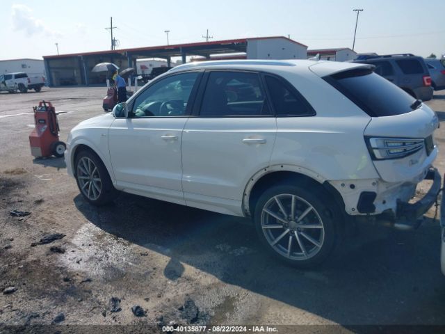 WA1BCCFS4JR032595 Audi Q3 2.0t Premium/2.0t Sport Premium