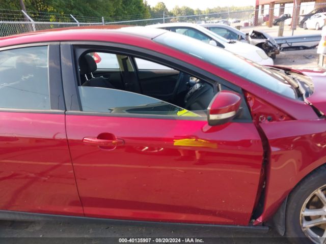 1FADP3F20HL337310 Ford FOCUS SE