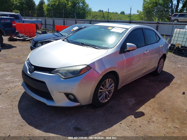 Toyota Corolla Le Plus 2014 5YFBURHEXEP124372 Image 2