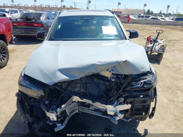 5UX83DP03R9W50181 BMW X3 M40i