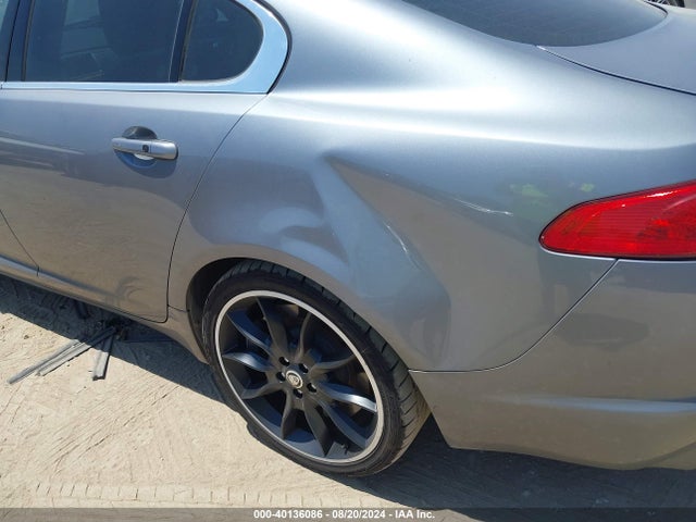 2010 JAGUAR XF SAJWA0HEXAMR68030 Photo 5