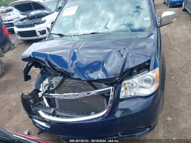 2C4RC1GG1FR579179 Chrysler Town & Country Limited Platinum