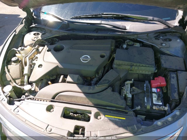 Nissan Altima 2.5 S 2015 1N4AL3AP9FC409460 Image 10