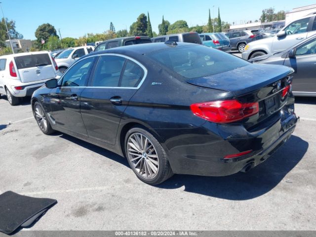 WBAJA9C58JB250926 BMW 530e Iperformance