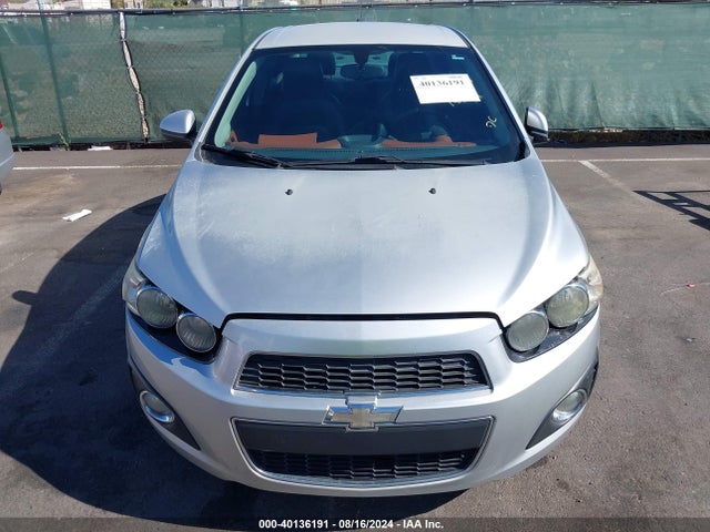 Chevrolet Sonic Ltz Auto 2015 1G1JE5SB4F4108892 Image 6