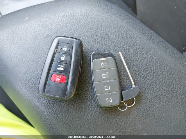 Toyota CAMRY LE 2020 4T1L11AK5LU867435 Image 11