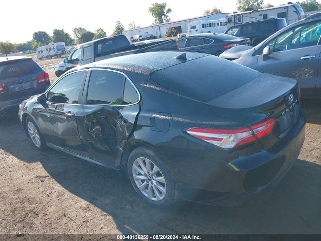 Toyota CAMRY LE 2020 4T1L11AK5LU867435 Image 3