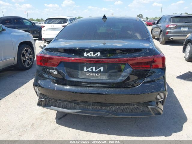 3KPF24AD7NE476287 KIA FORTE FE