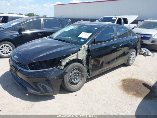 3KPF24AD7NE476287 KIA FORTE FE