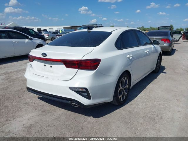 3KPF24AD2KE113116 KIA Forte Lxs